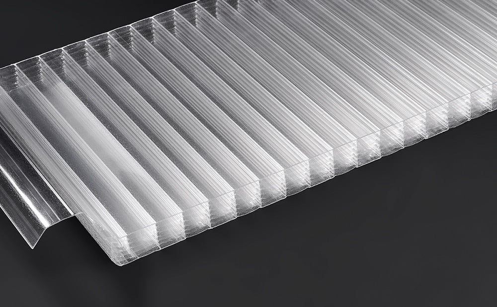 Alveolar Panel Equal Flaps in Polycarbonate