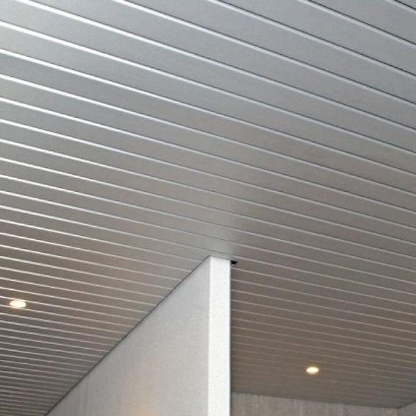 pvc plafond revêtu - effet métal - extérieur